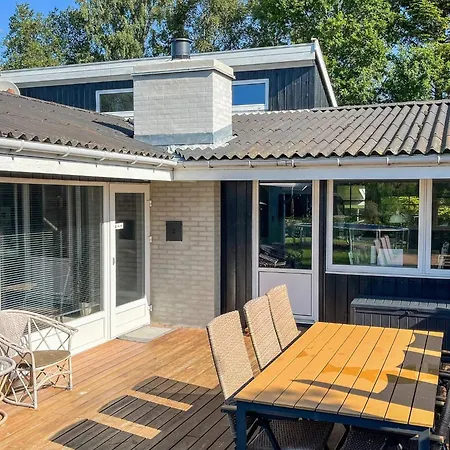 Tatil Evi 8 Person In Vaeggerlose-by Traum
